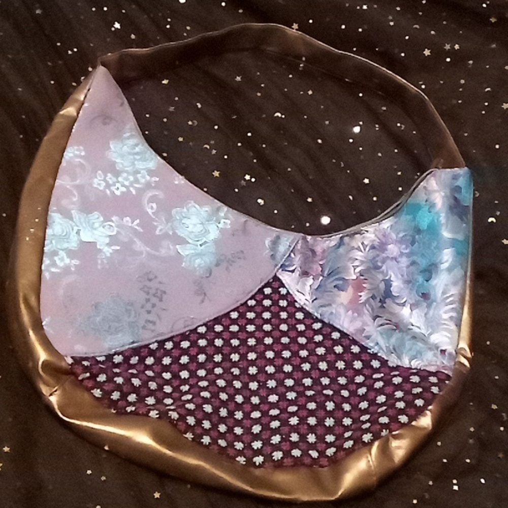 Purse - Picture 2 of 4